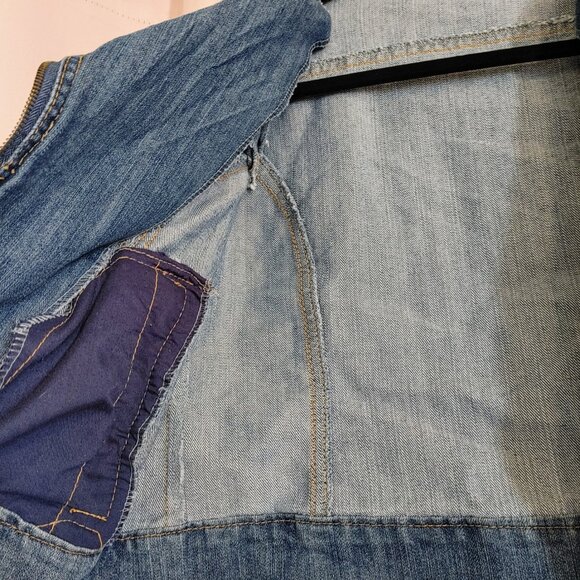 XS Jean Jacket!  Excellent Condition! - Picture 6 of 12